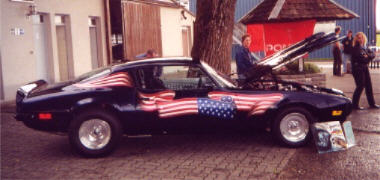 La voiture d'un peintre suisse !!